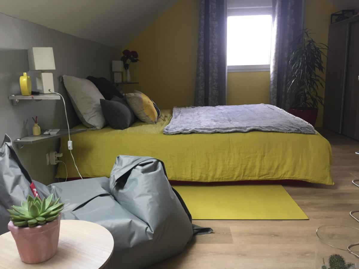 Maison A La Campagne A 2Km Du Circuit De Bresse Sagy  Luaran gambar