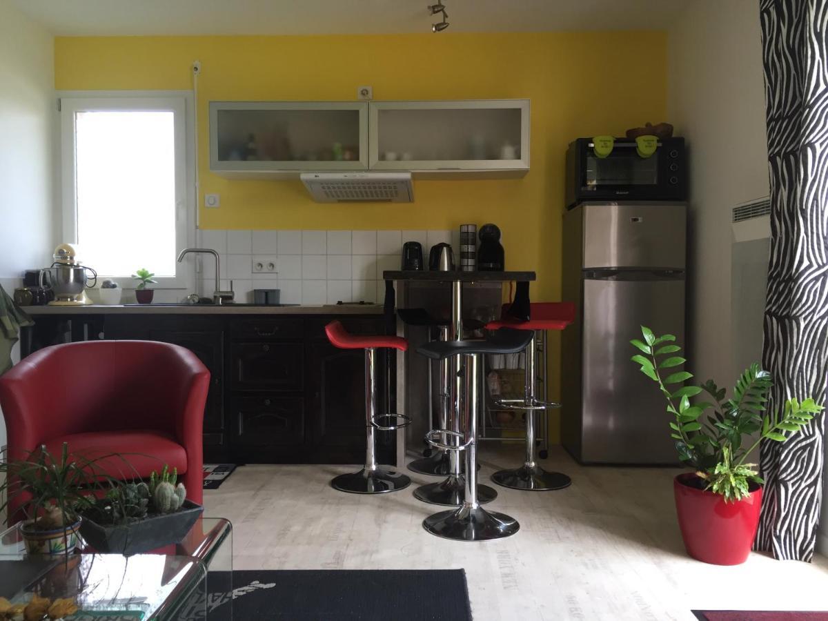 Maison A La Campagne A 2Km Du Circuit De Bresse Sagy  Luaran gambar